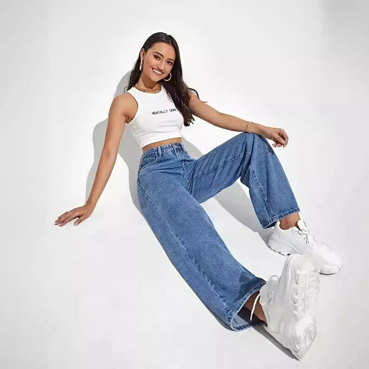 Retro Chic High-Waisted Jeans™